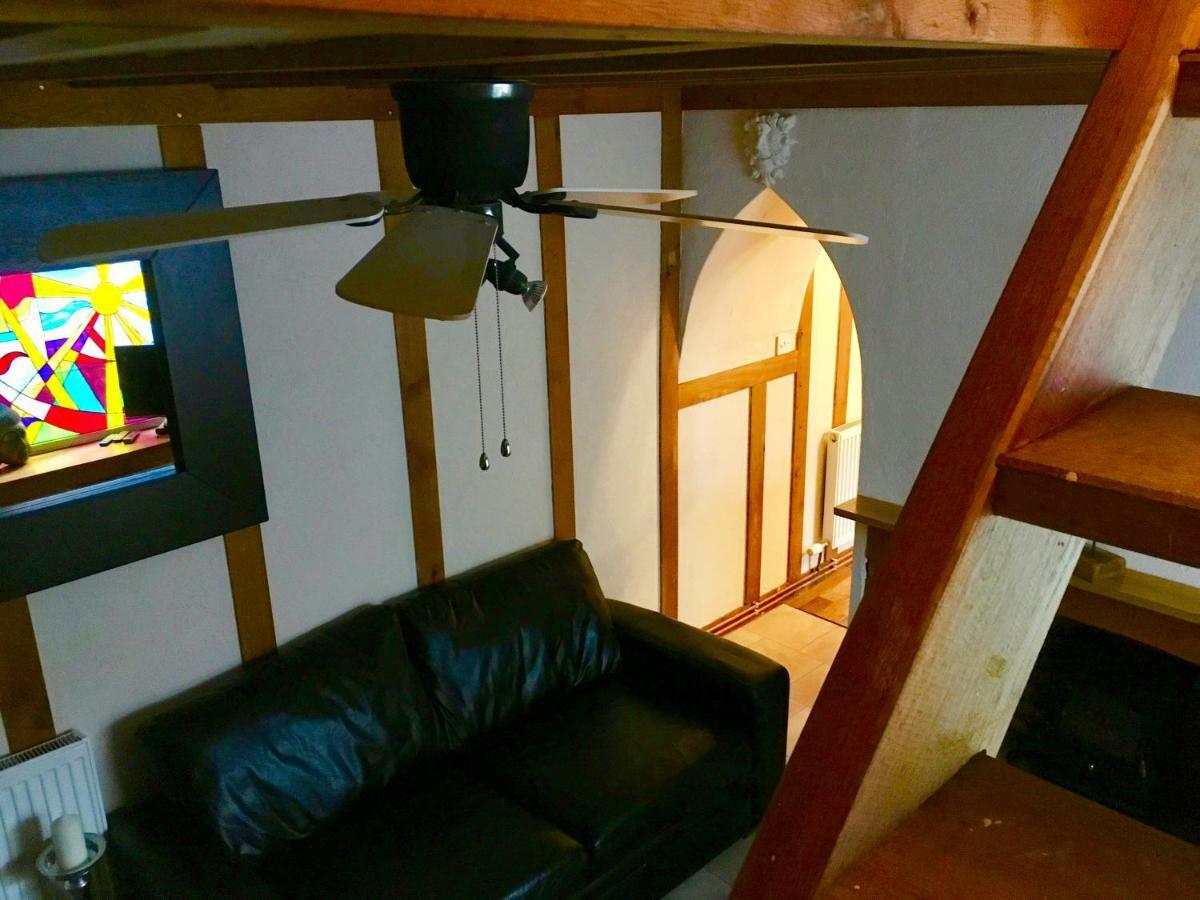Villa The Rabbit Hole à Glastonbury Extérieur photo